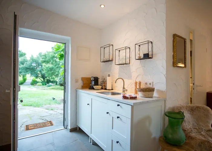 宾馆 Gartenhaeuschen Im Im Park 黑尔德克