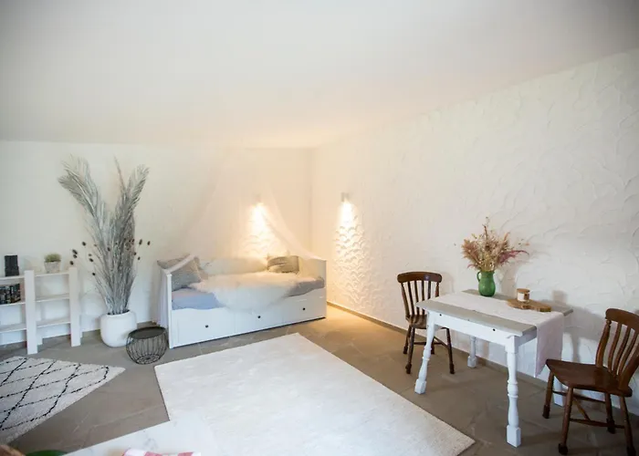 Gartenhaeuschen Im Im Park * 黑尔德克